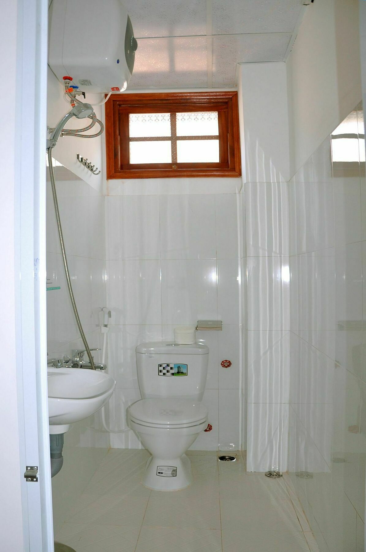 Ngoc Tung Mini Hotel Hue Exterior photo