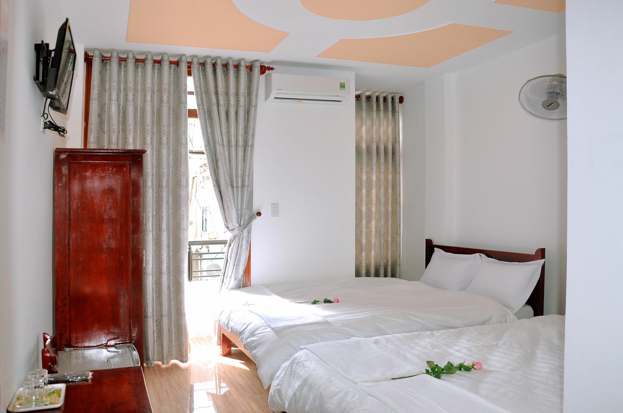 Ngoc Tung Mini Hotel Hue Exterior photo